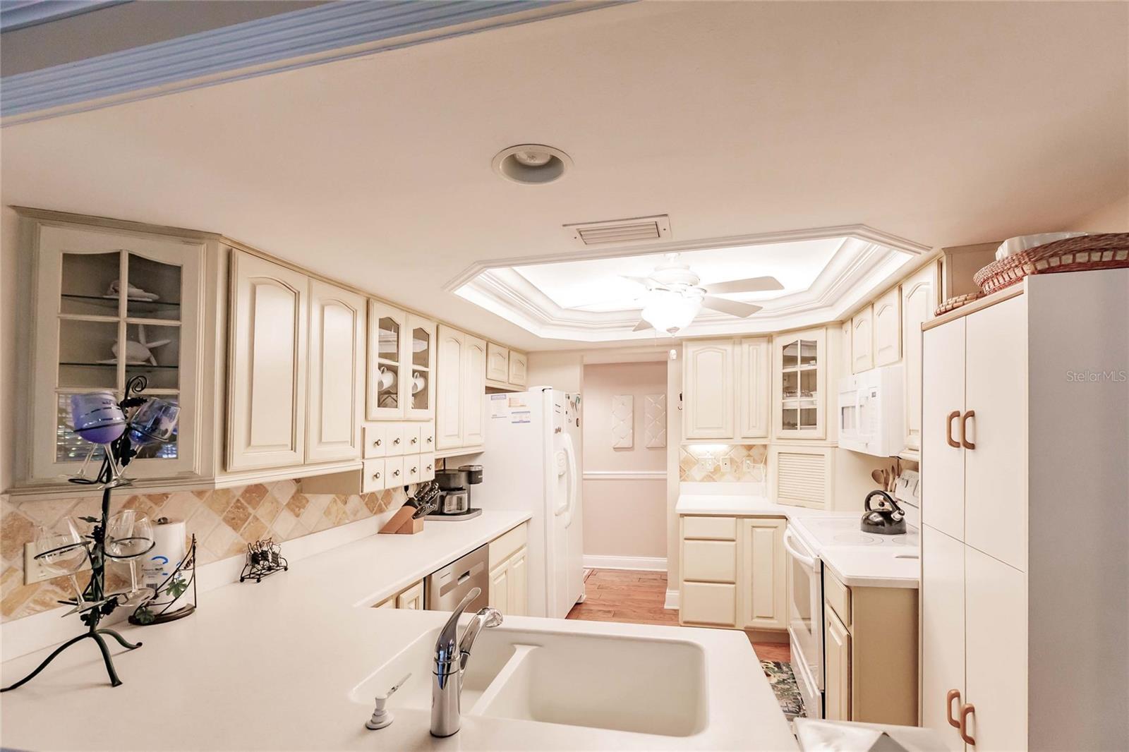 6030 E PEPPERTREE WAY #222A, SARASOTA, FL, 34242