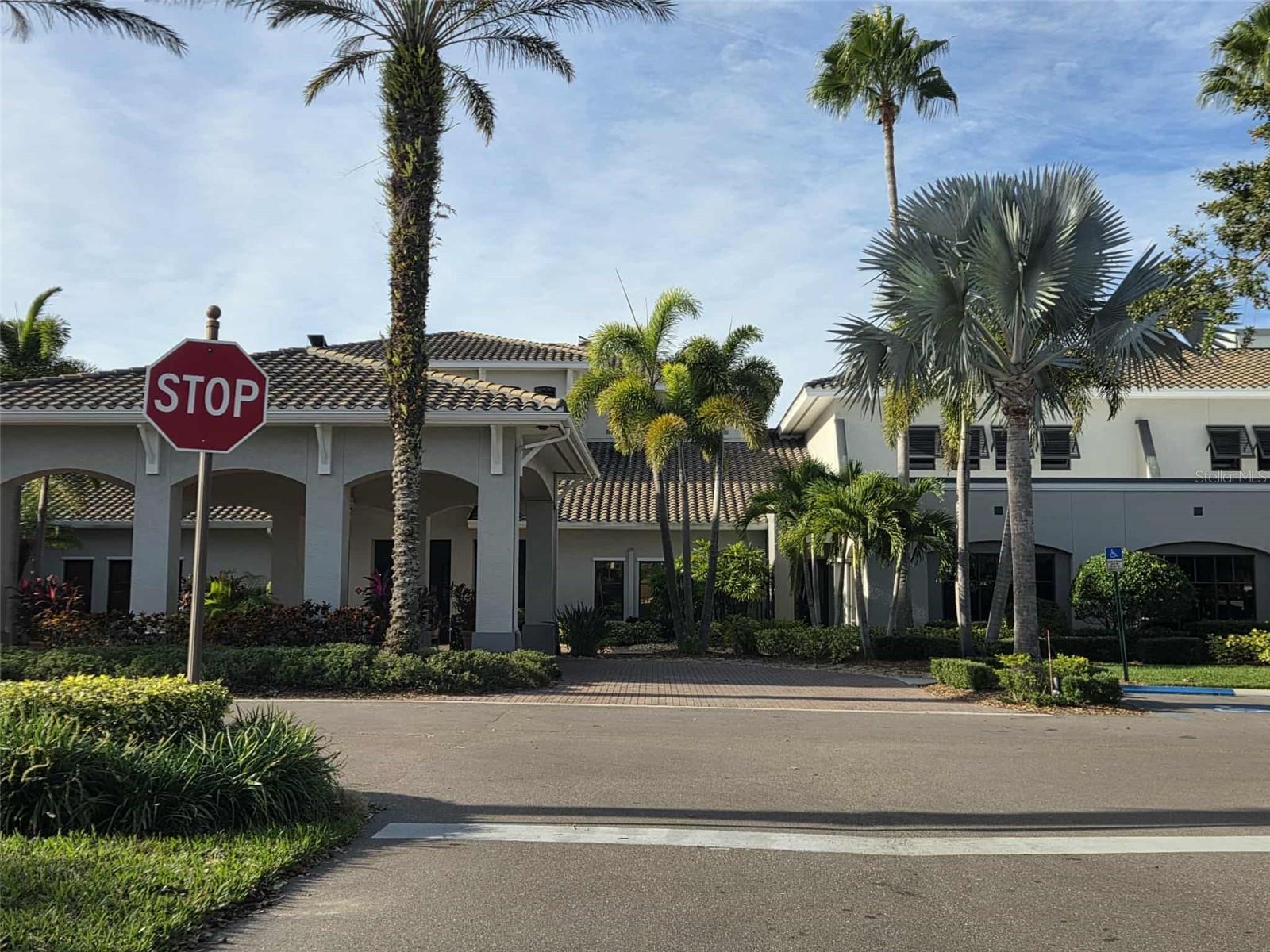 1811 BEDFORD LN #G-152, SUN CITY CENTER, FL, 33573