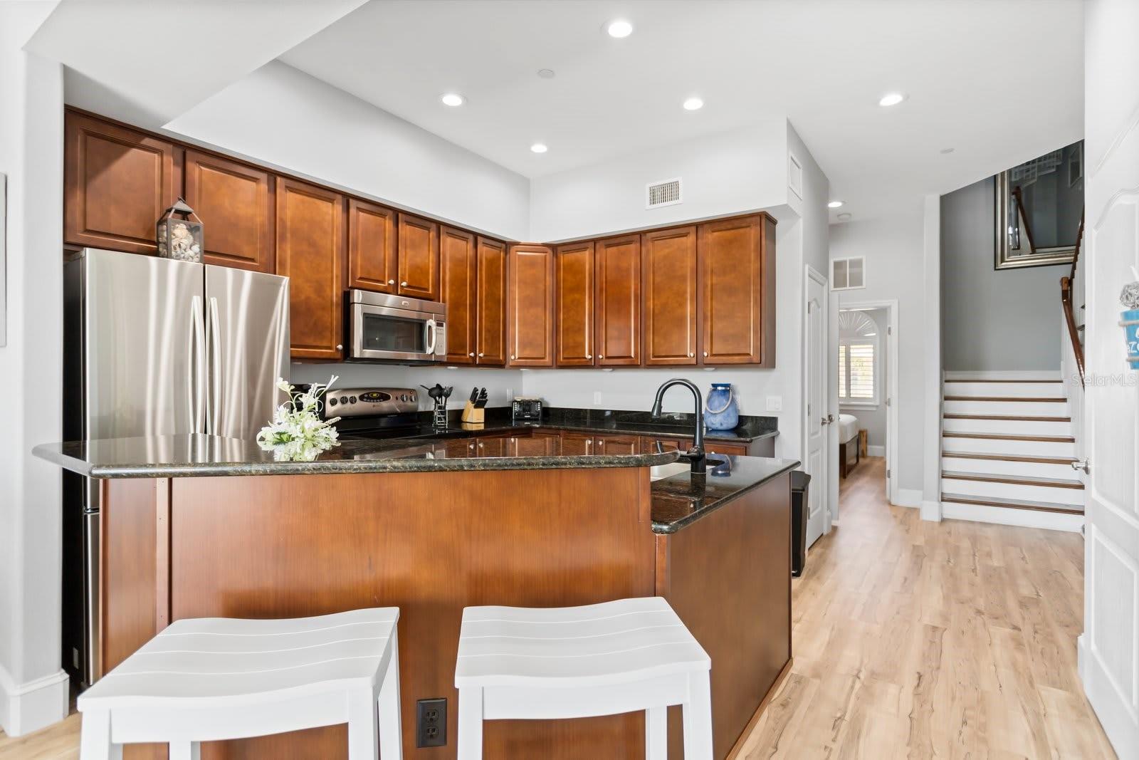 145 BRIGHTWATER DR #7, CLEARWATER BEACH, FL, 33767