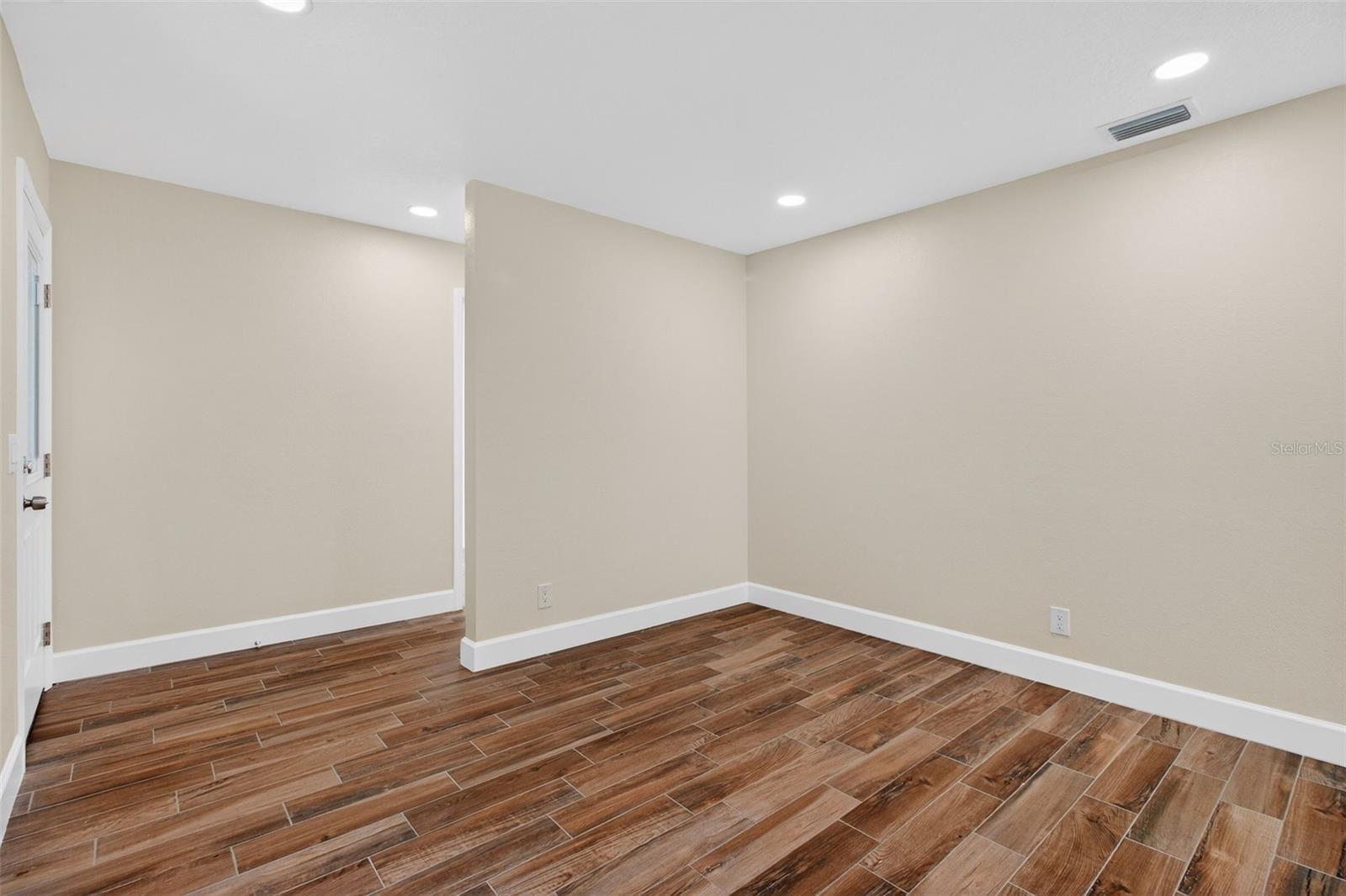 3117 W LA SALLE ST, TAMPA, FL, 33607