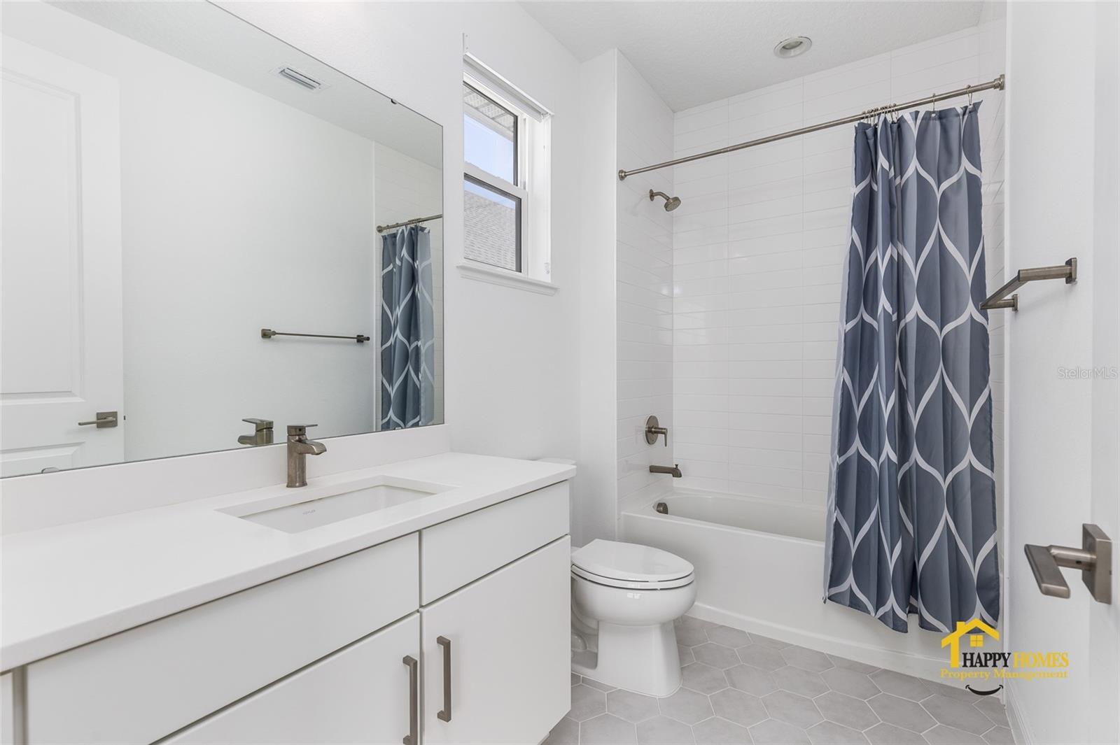 9226 SANTORINI DR, ORLANDO, FL, 32827