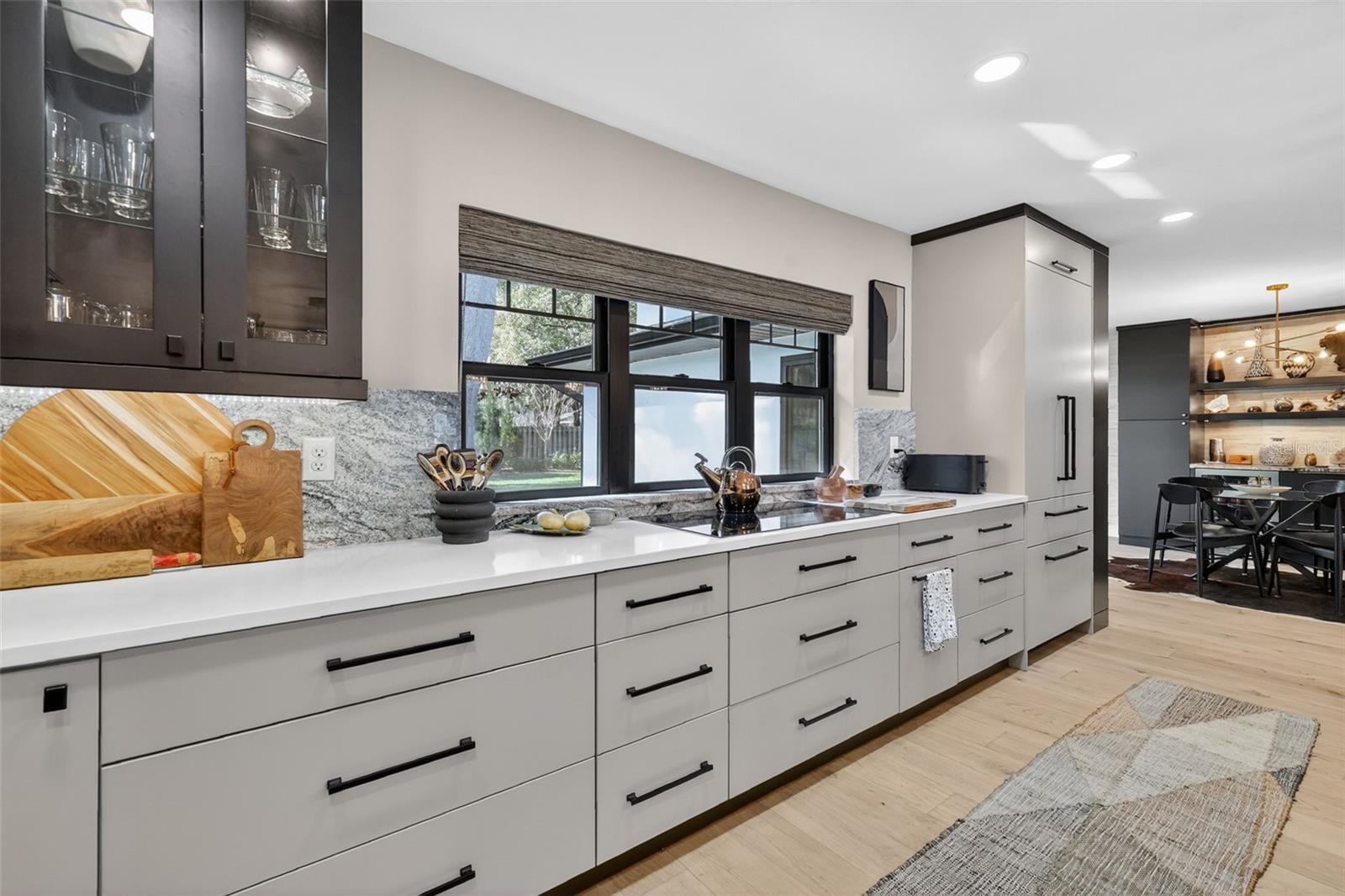 241 BAY RD, MOUNT DORA, FL, 32757