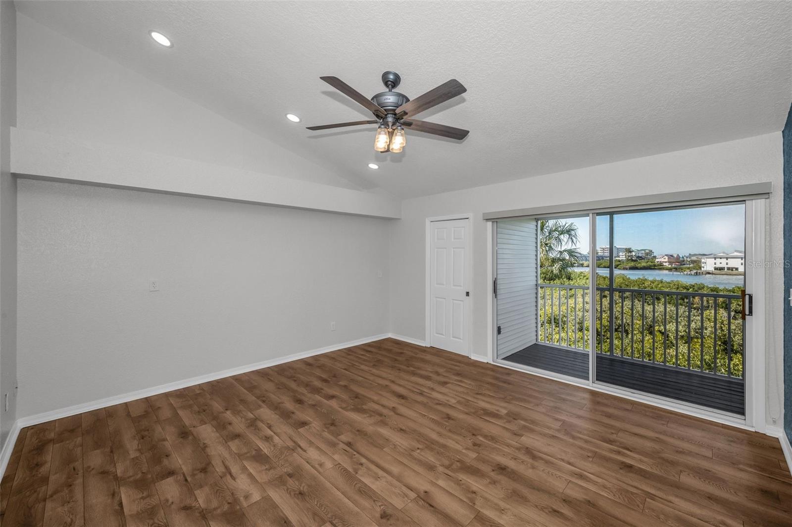 9852 INDIAN KEY TRL #71, SEMINOLE, FL, 33776