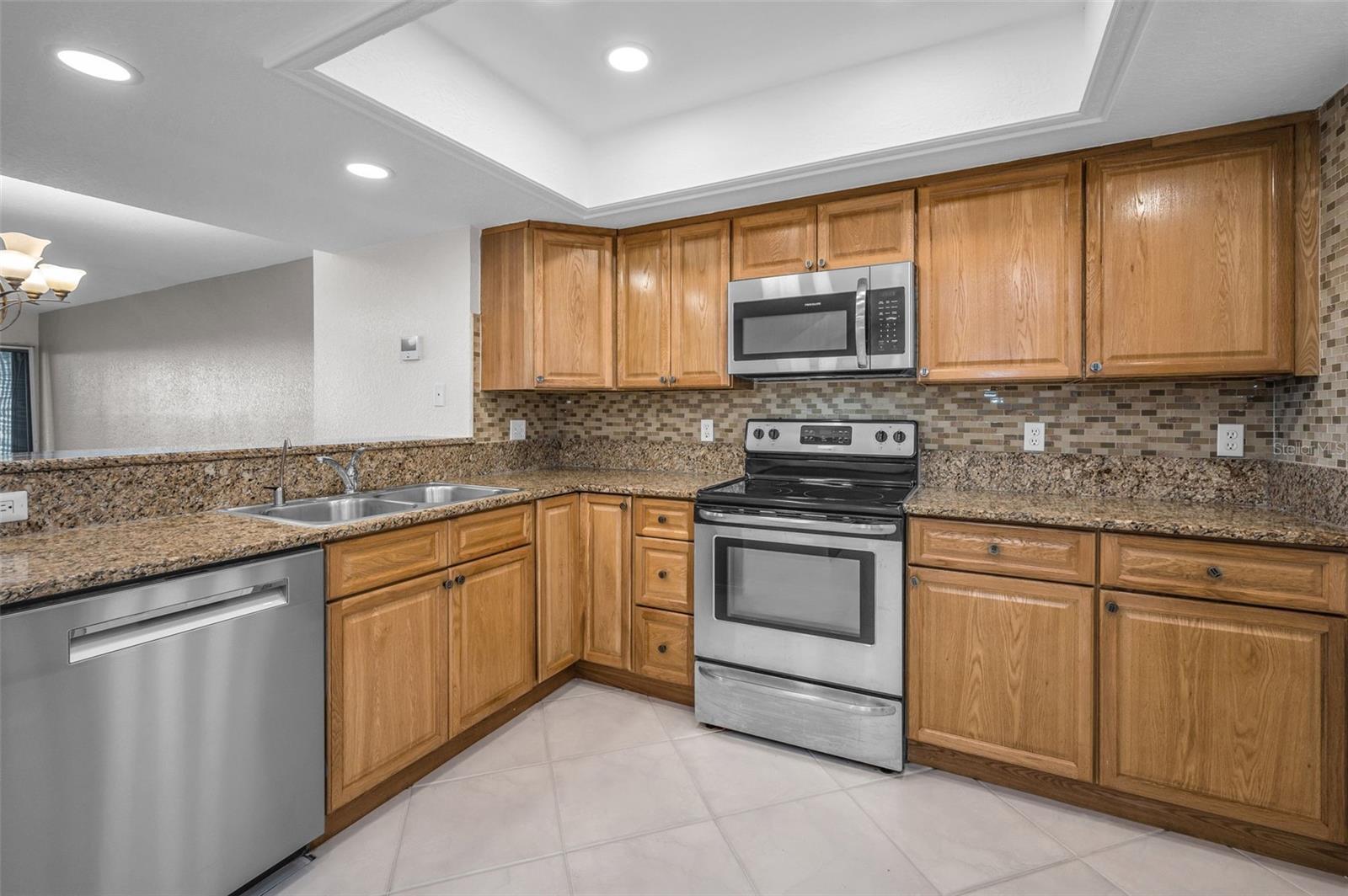 9852 INDIAN KEY TRL #71, SEMINOLE, FL, 33776