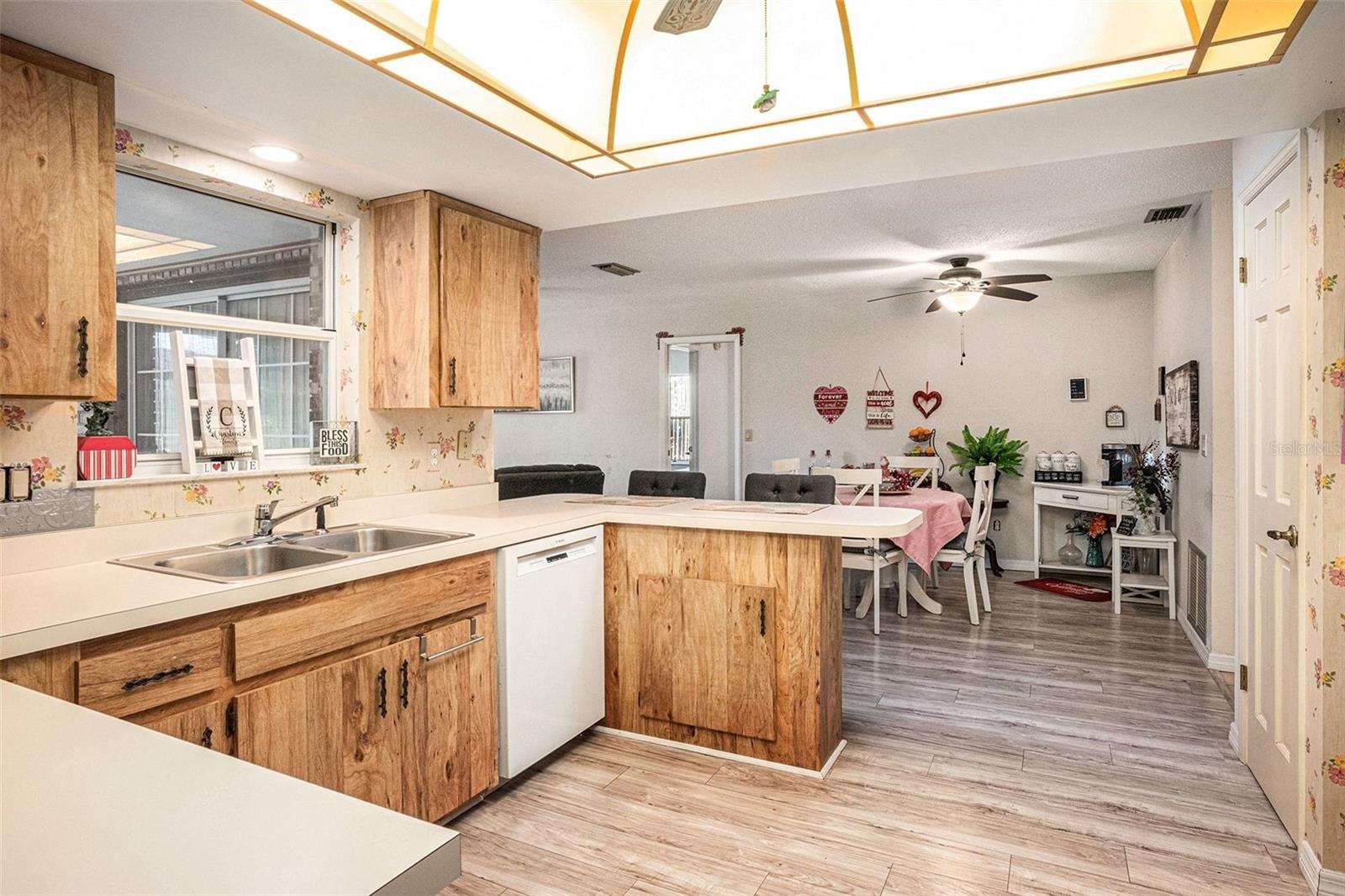 2034 CLAREMONT DR #8, DELTONA, FL, 32725