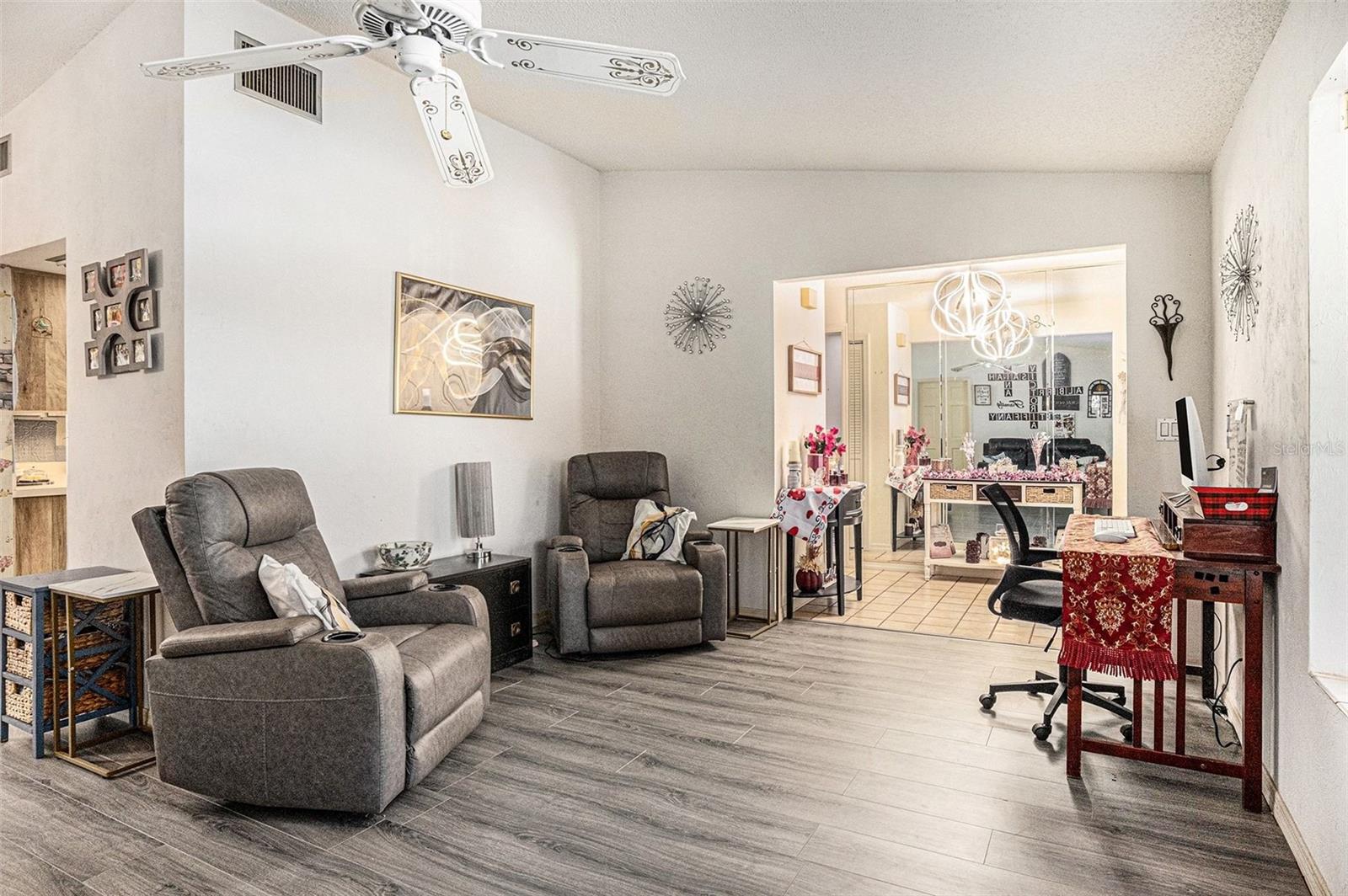 2034 CLAREMONT DR #8, DELTONA, FL, 32725