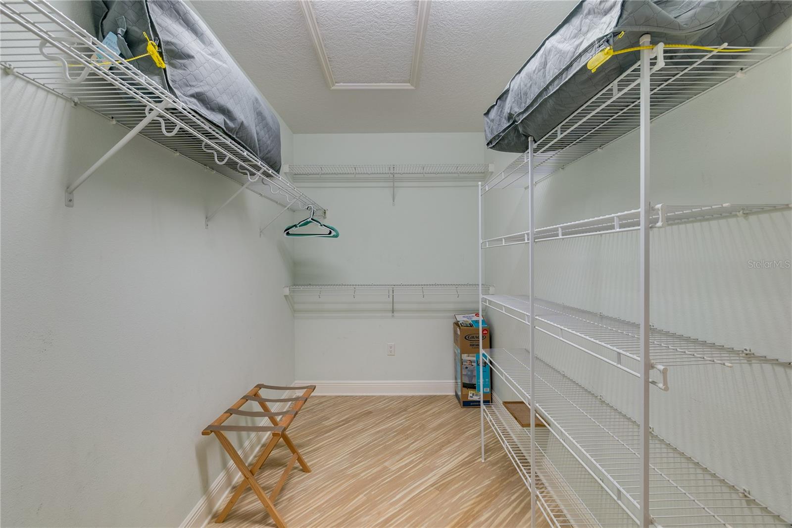 A4680680 Property Photo