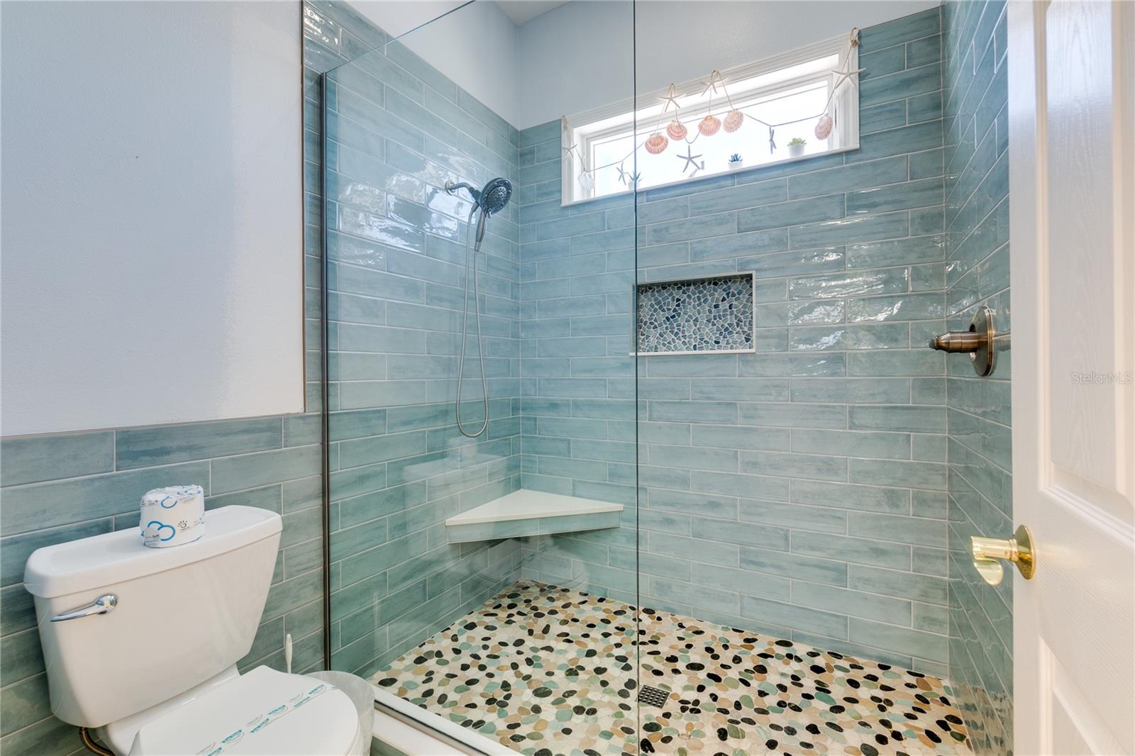 A4680680 Property Photo