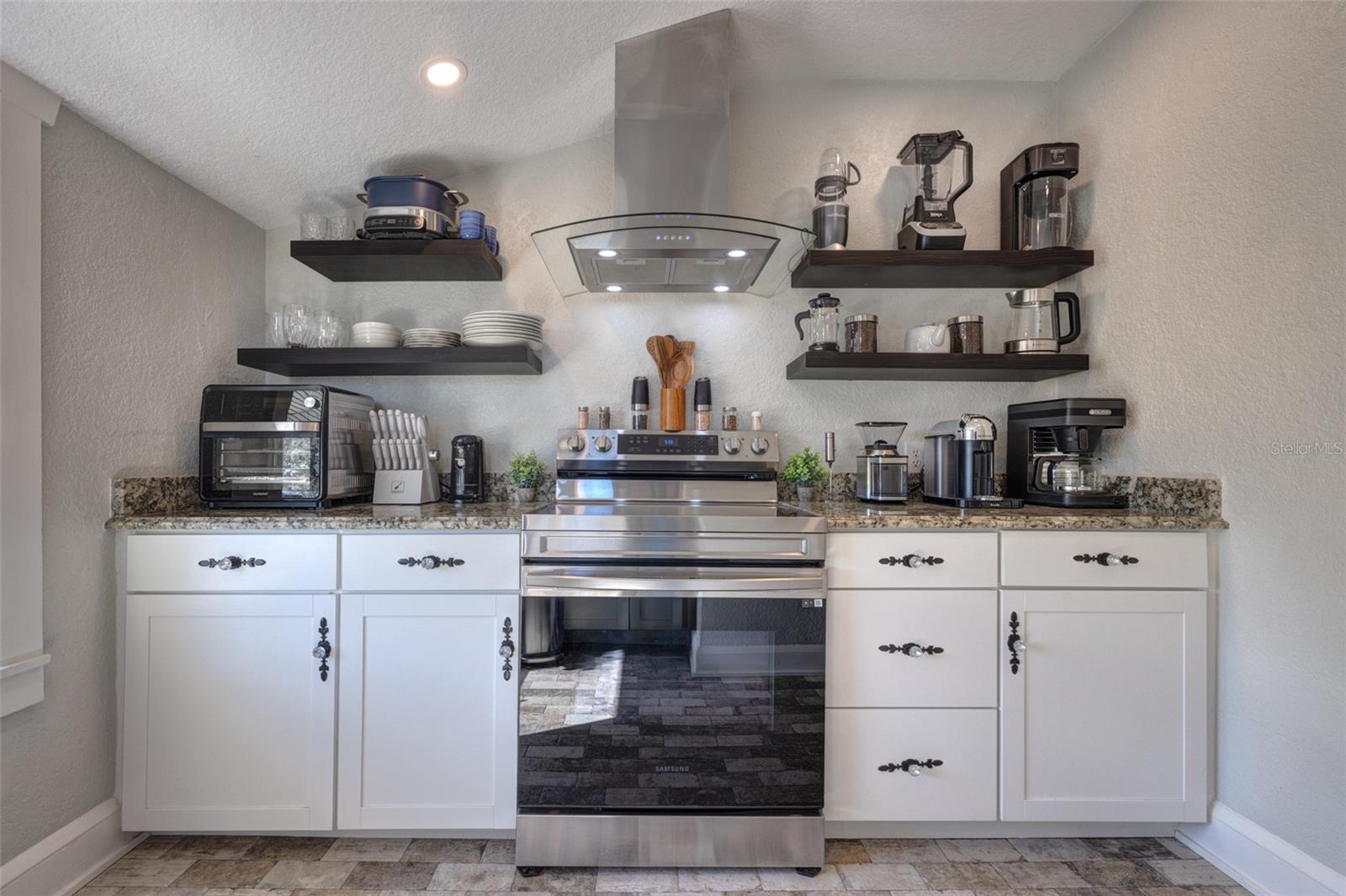 117 E EUCLID AVE, DELAND, FL, 32724