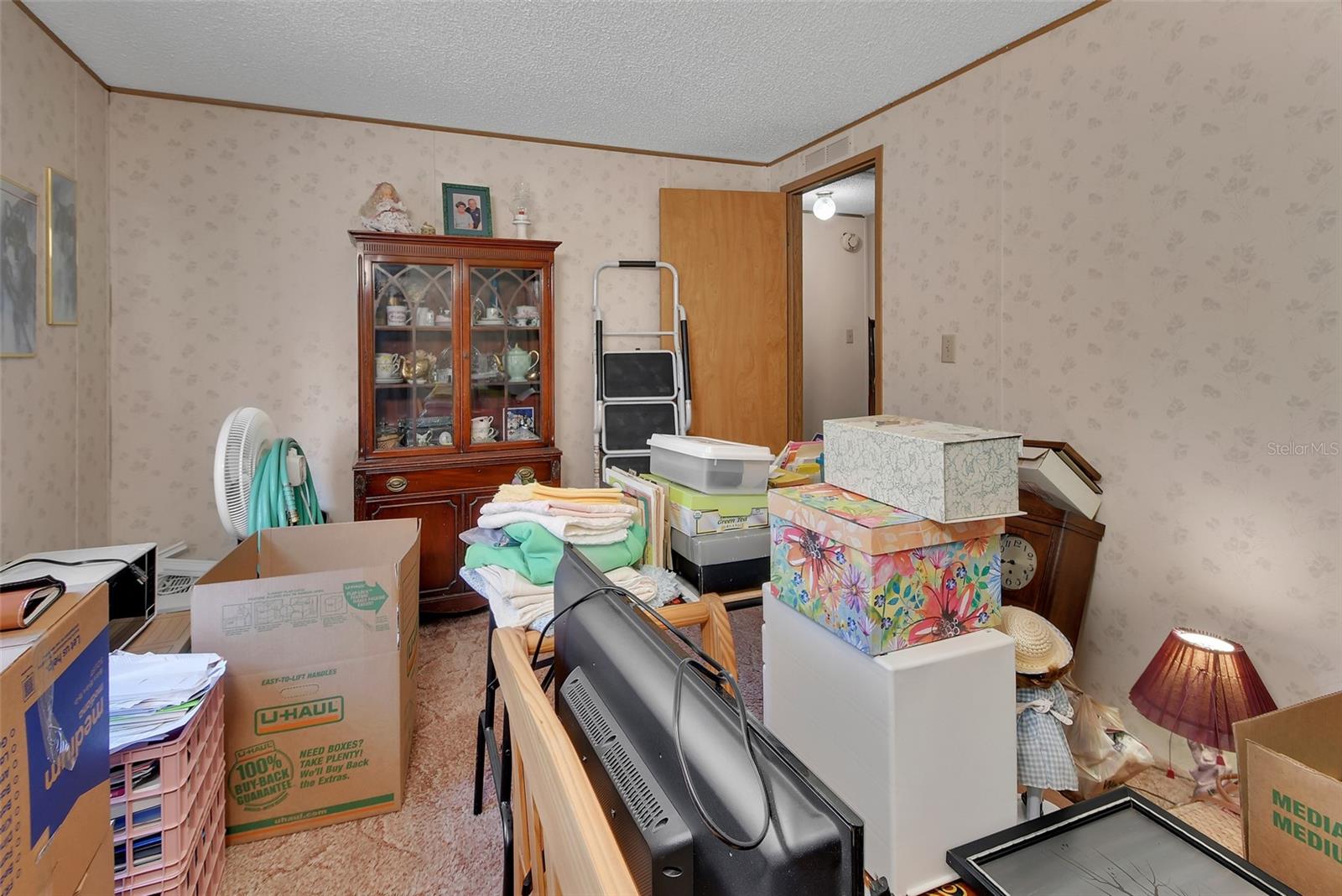 27130 FISHERMANS RD, PAISLEY, FL, 32767