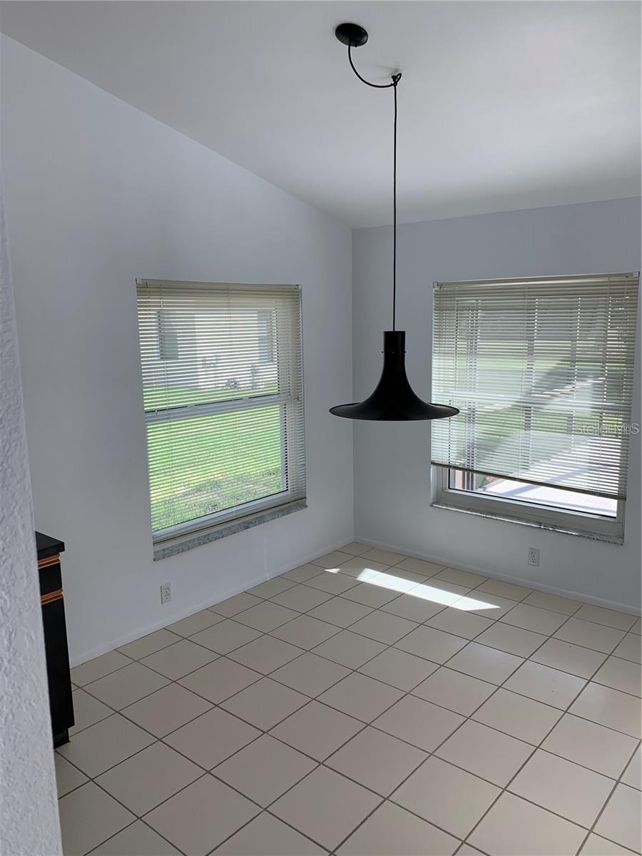 3982 KINGSTON DR, SARASOTA, FL, 34238