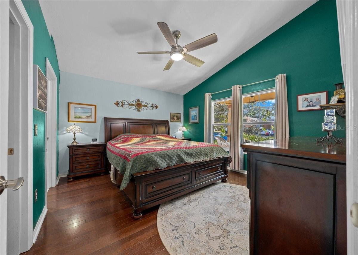 1120 NE 22ND CT, GAINESVILLE, FL, 32641