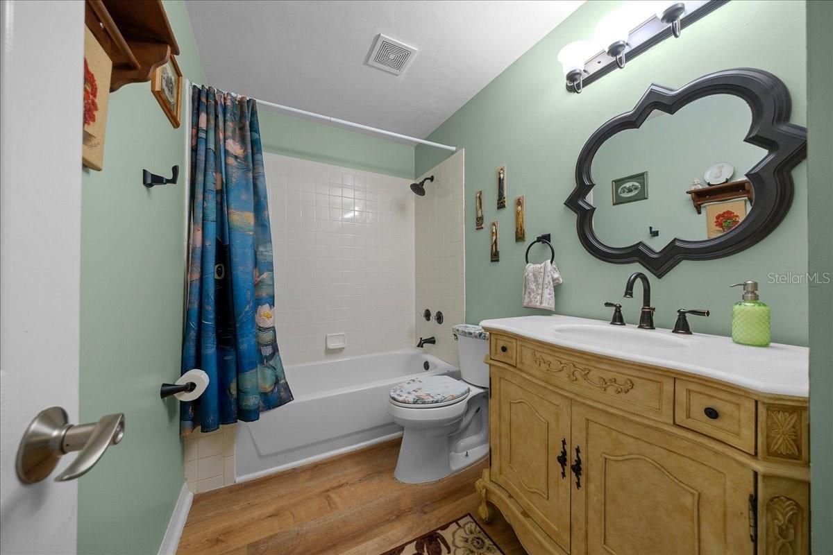 1120 NE 22ND CT, GAINESVILLE, FL, 32641