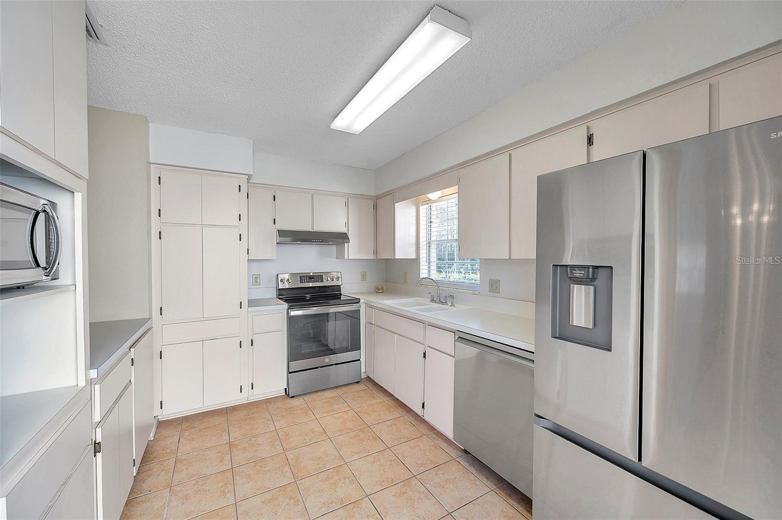 6632 HICKORYWOOD LN #4B, NEW PORT RICHEY, FL, 34653