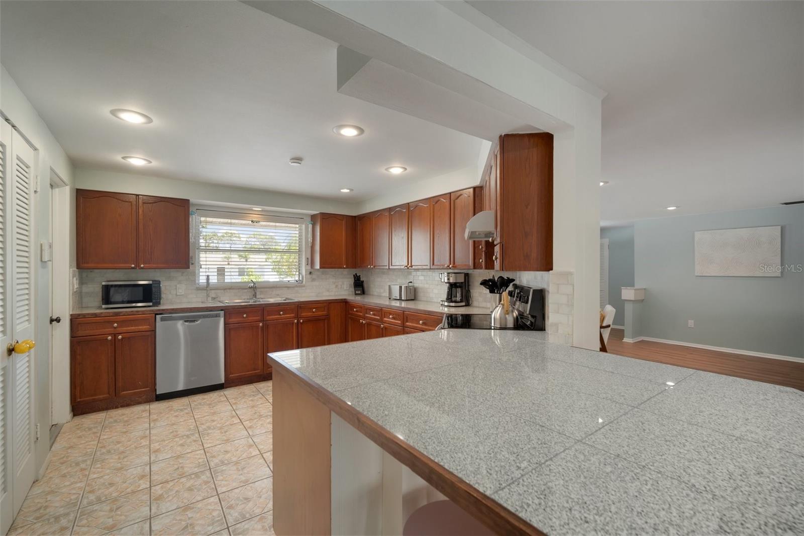 7202 18TH AVE NW, BRADENTON, FL, 34209