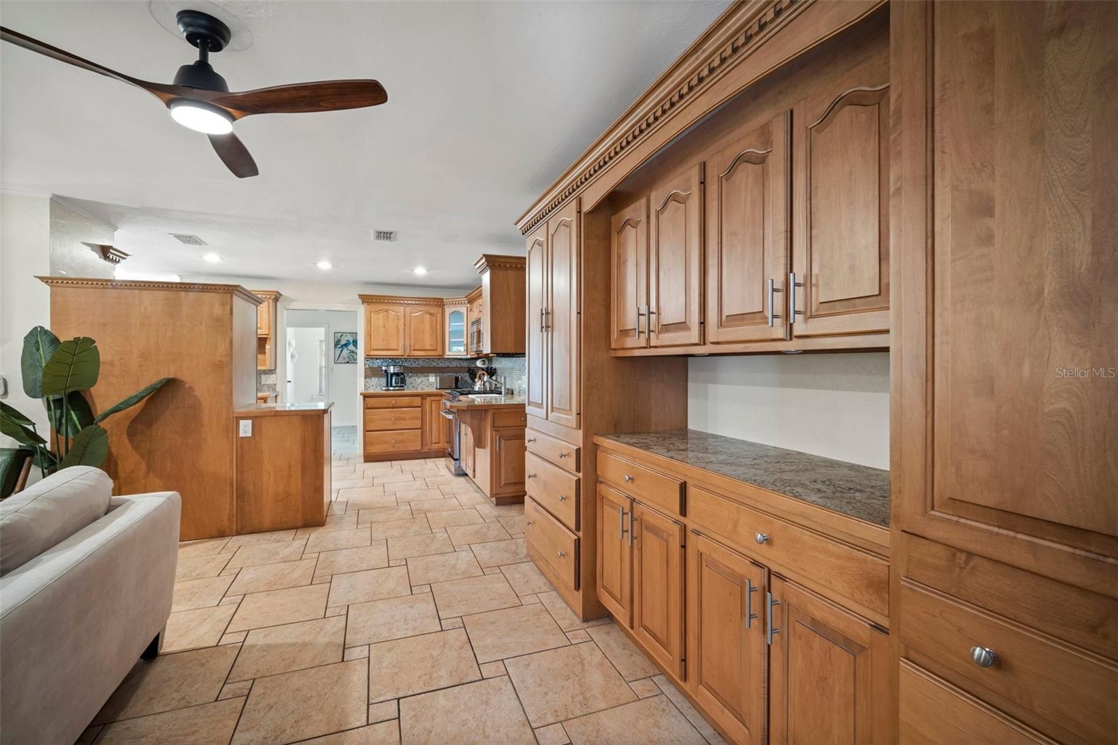 7202 18TH AVE NW, BRADENTON, FL, 34209