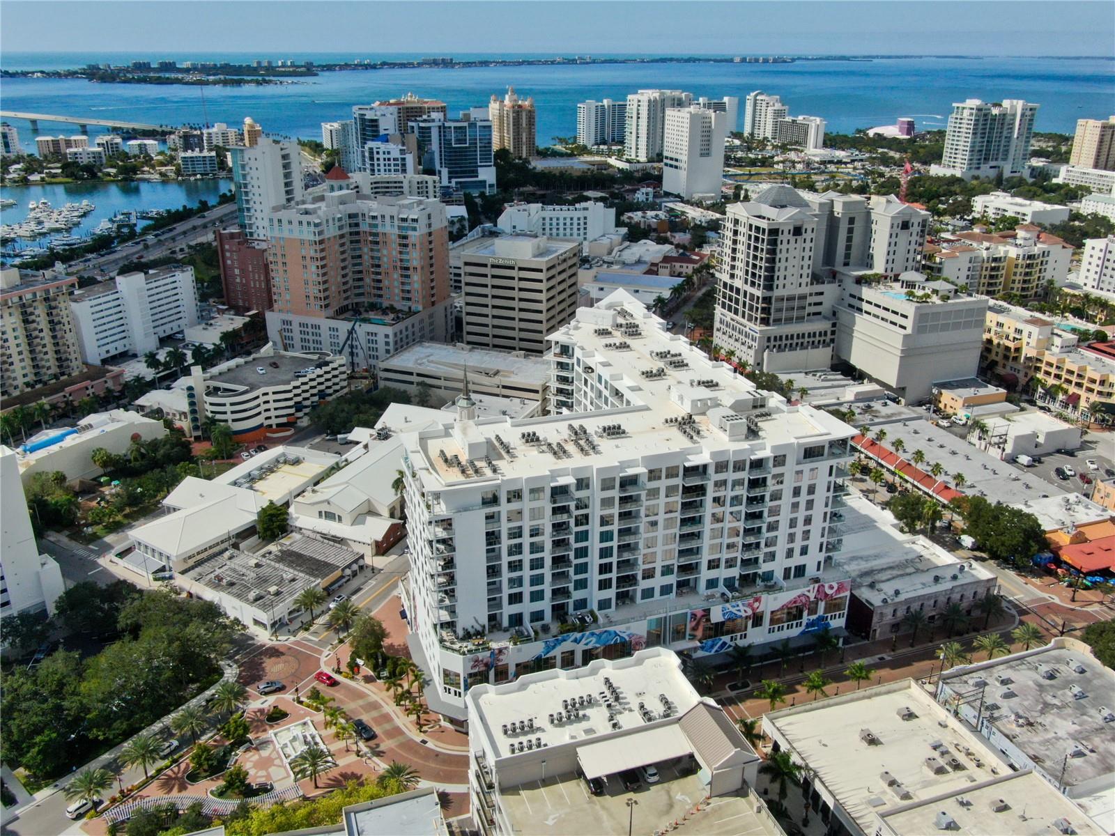 1181 BURGOS DR #406, SARASOTA, FL, 34238