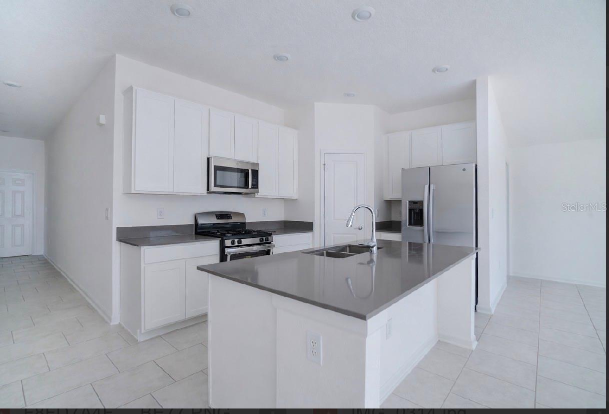 9347 REVERE AVE, LEESBURG, FL, 34788