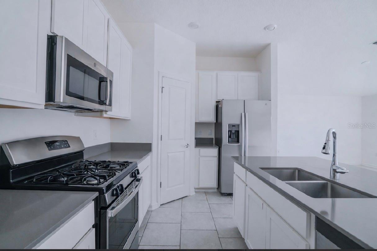 9347 REVERE AVE, LEESBURG, FL, 34788