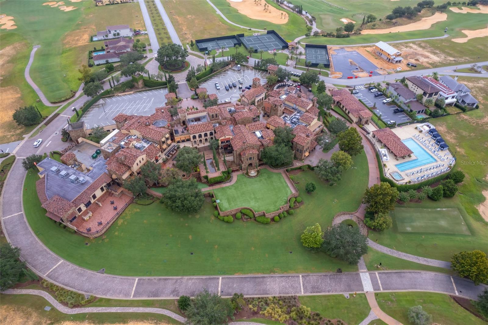 16325 PENDIO DR, BELLA COLLINA, FL, 34756