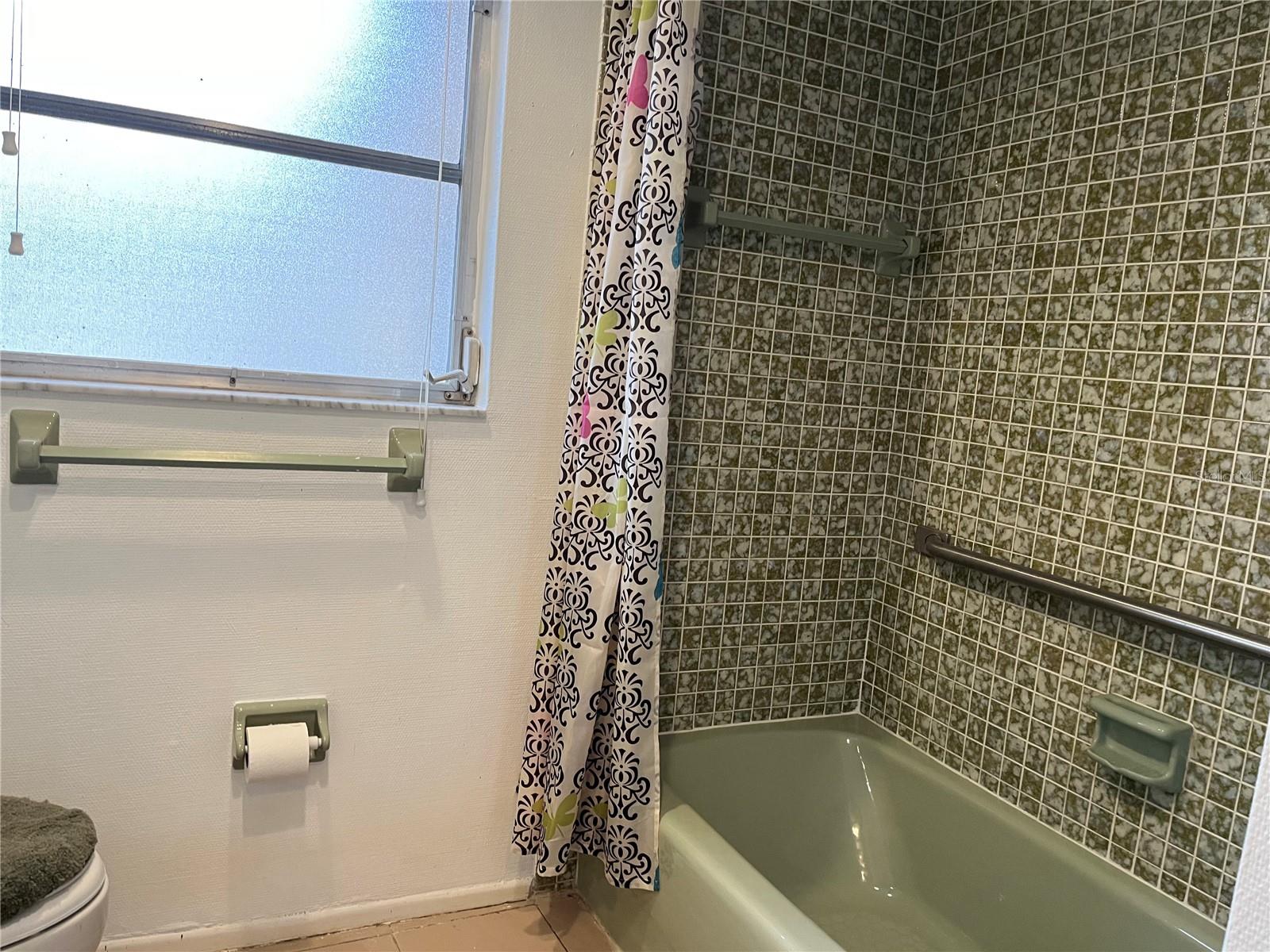 1310 SE 43RD TER, CAPE CORAL, FL, 33904