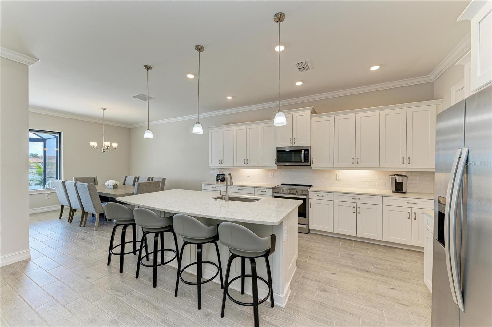 106 TOSCAVILLA BLVD, NOKOMIS, FL, 34275