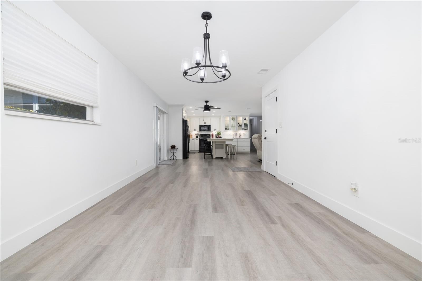 692 GASLIGHT DR, SOUTH DAYTONA, FL, 32119