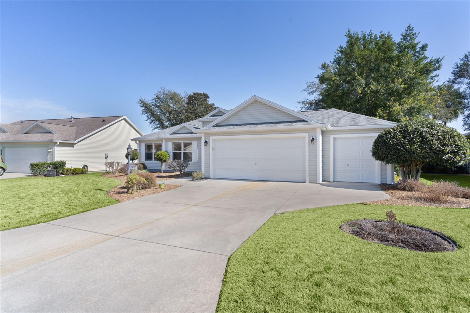 17645 SE 93RD CARSON TER, THE VILLAGES, FL, 32162