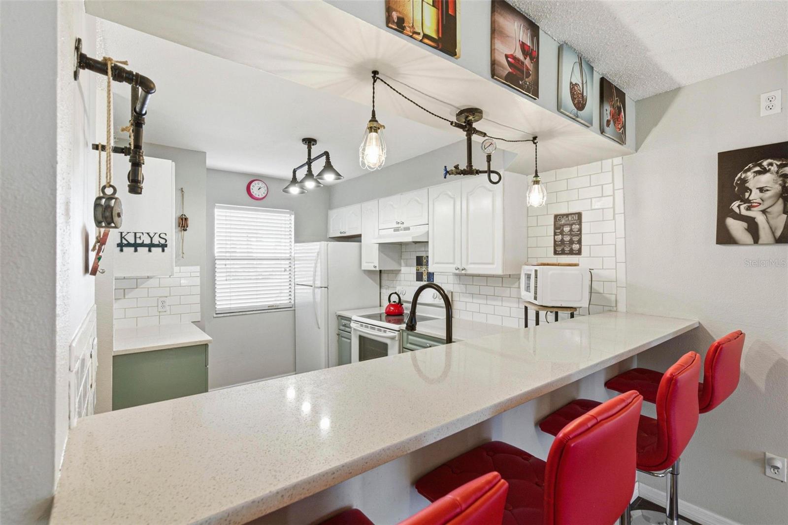 3001 58TH AVE S #105, ST PETERSBURG, FL, 33712