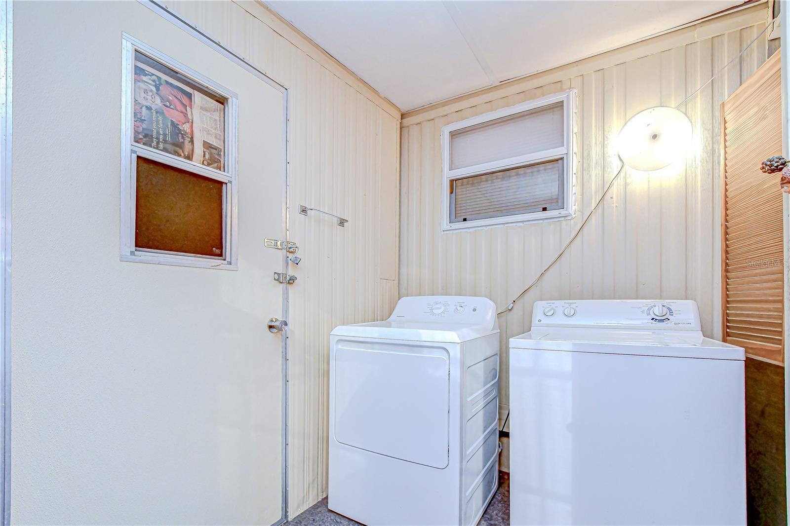 38641 LANSING AVE, ZEPHYRHILLS, FL, 33542