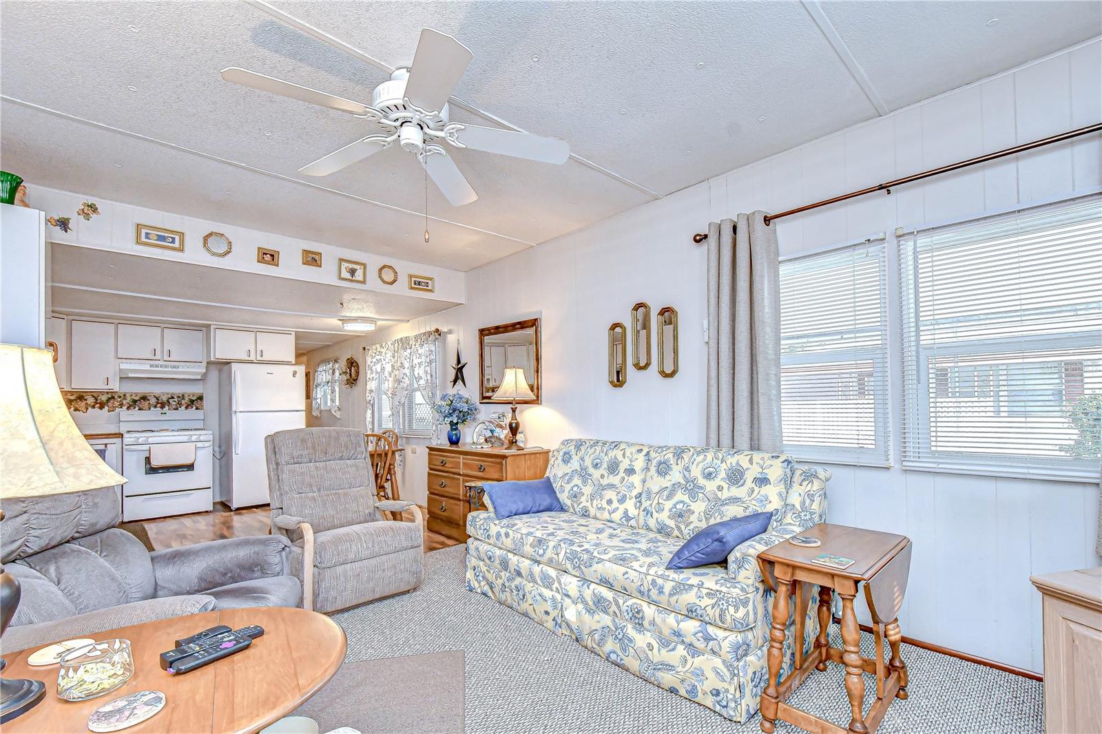 38641 LANSING AVE, ZEPHYRHILLS, FL, 33542