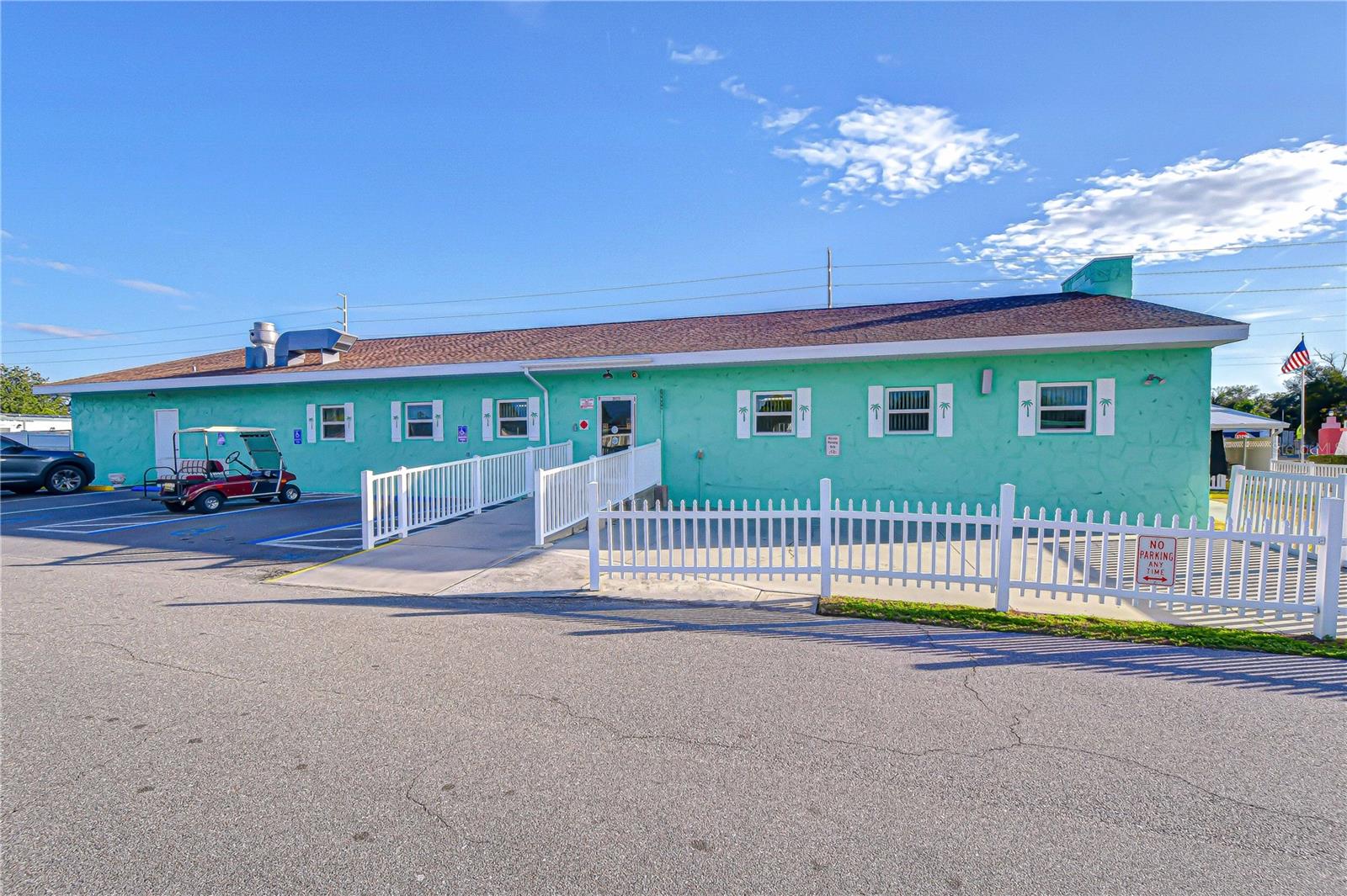 38641 LANSING AVE, ZEPHYRHILLS, FL, 33542