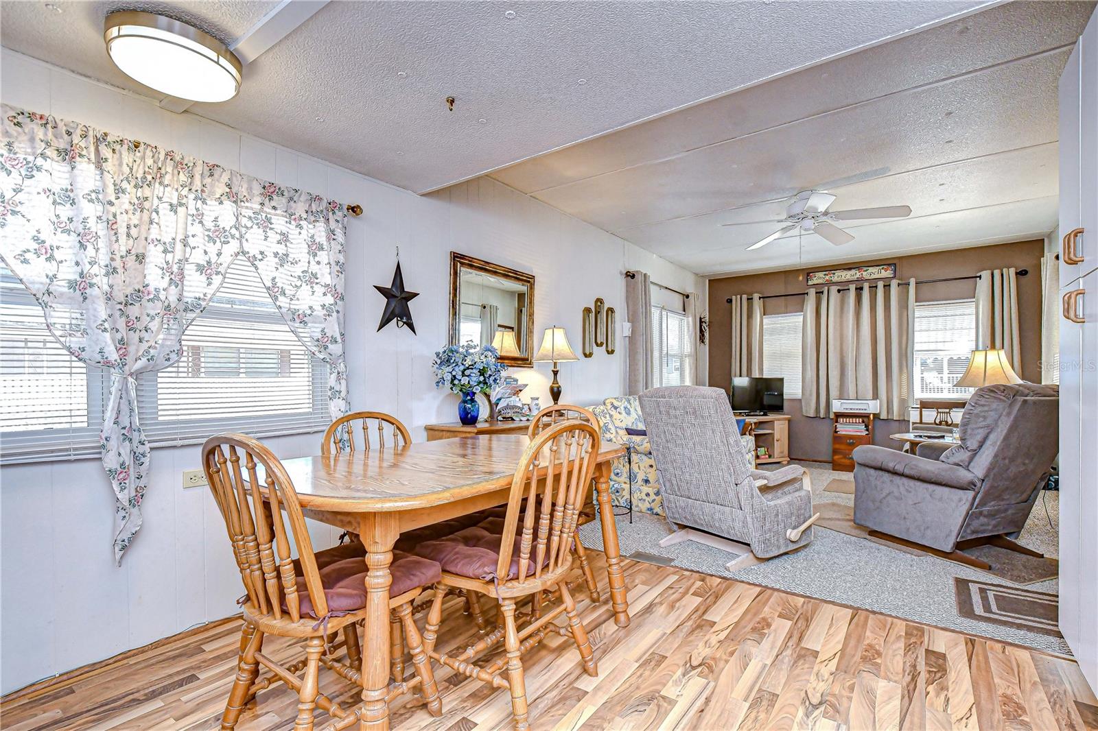 38641 LANSING AVE, ZEPHYRHILLS, FL, 33542