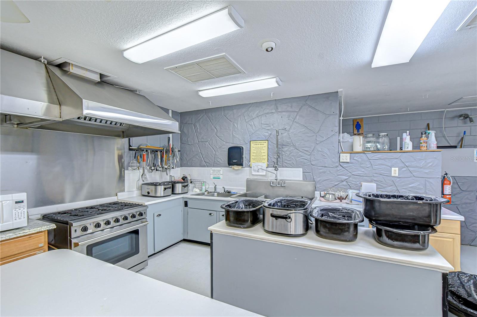 38641 LANSING AVE, ZEPHYRHILLS, FL, 33542