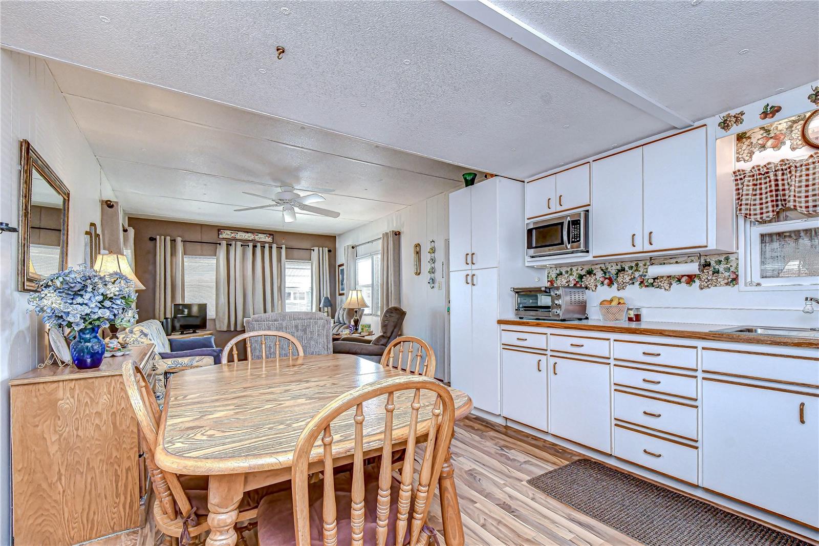 38641 LANSING AVE, ZEPHYRHILLS, FL, 33542