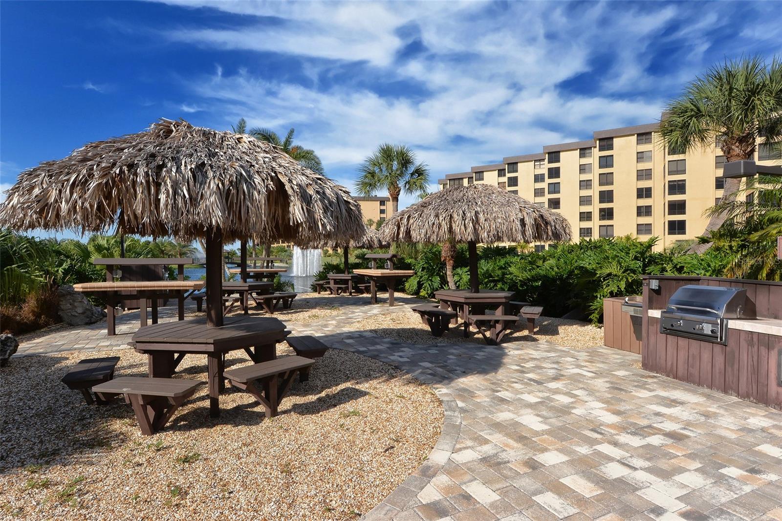 5740 MIDNIGHT PASS RD #307, SARASOTA, FL, 34242