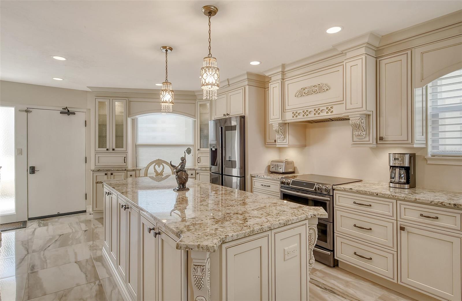 5740 MIDNIGHT PASS RD #307, SARASOTA, FL, 34242