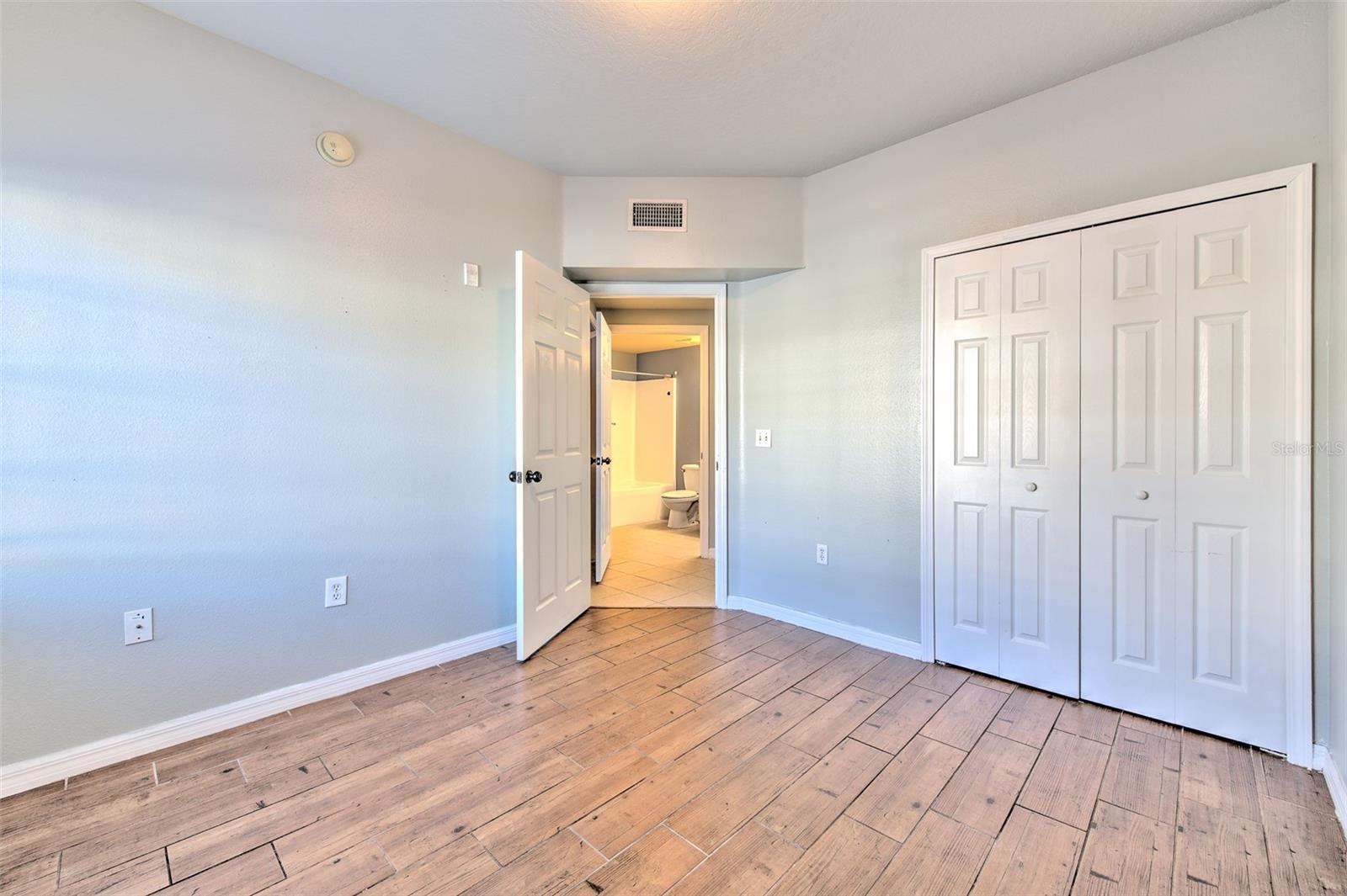 9515 AMBERDALE CT #101, RIVERVIEW, FL, 33578