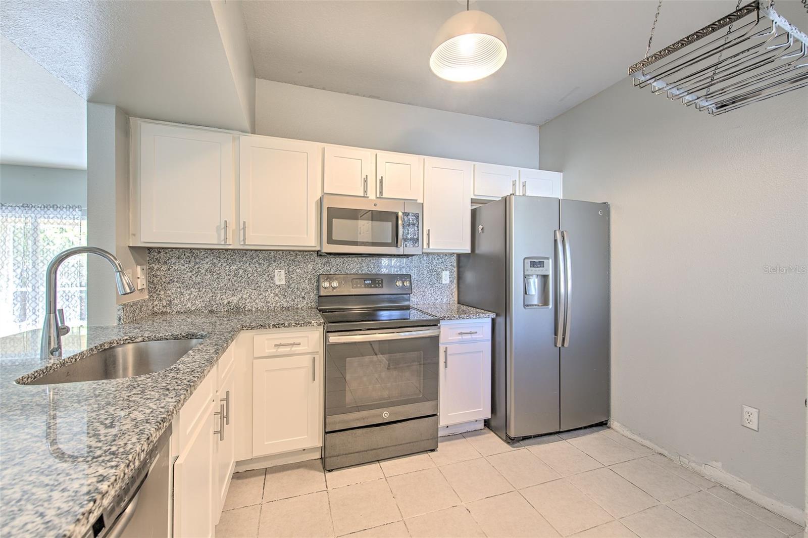 9515 AMBERDALE CT #101, RIVERVIEW, FL, 33578