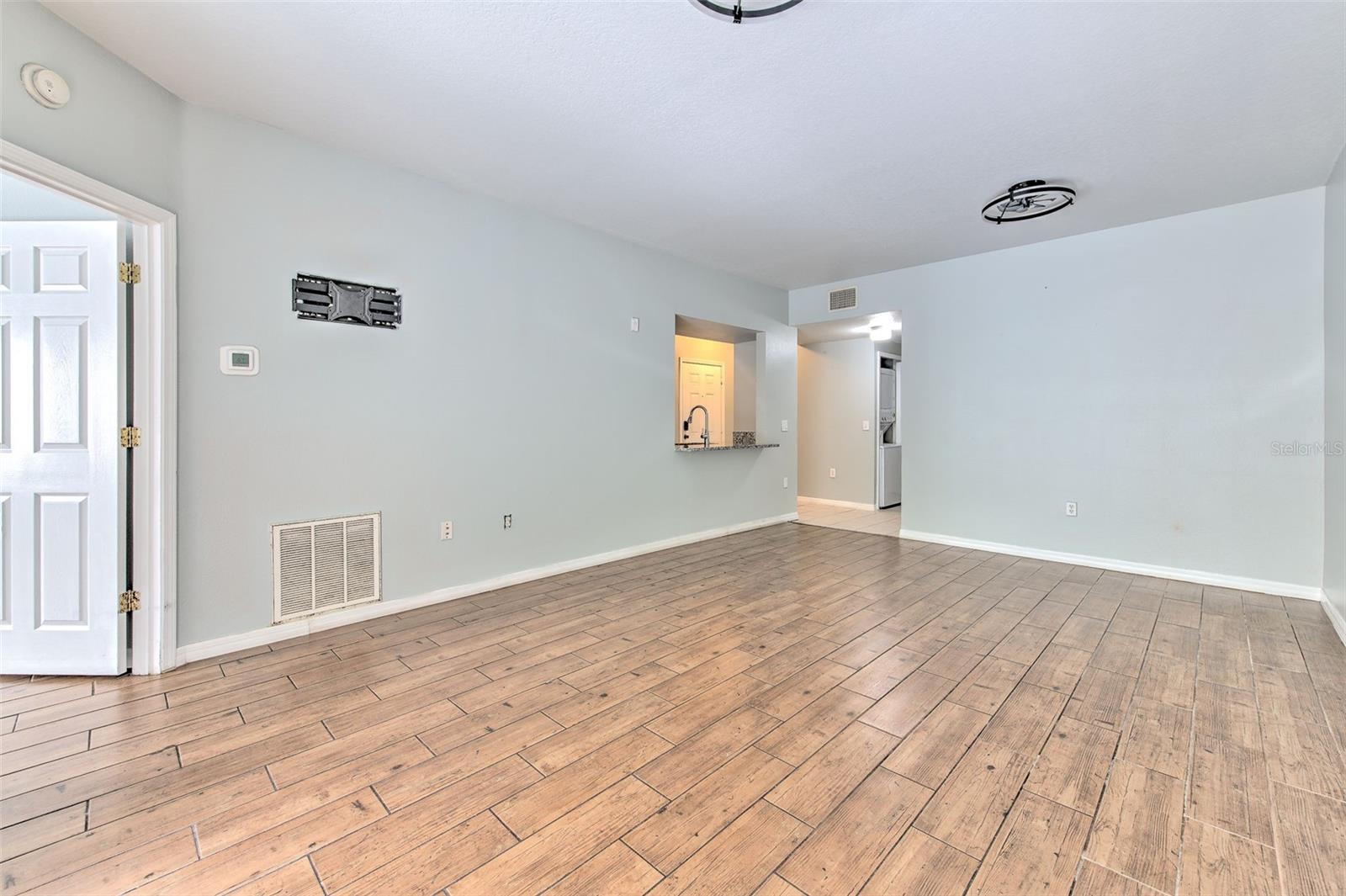 9515 AMBERDALE CT #101, RIVERVIEW, FL, 33578