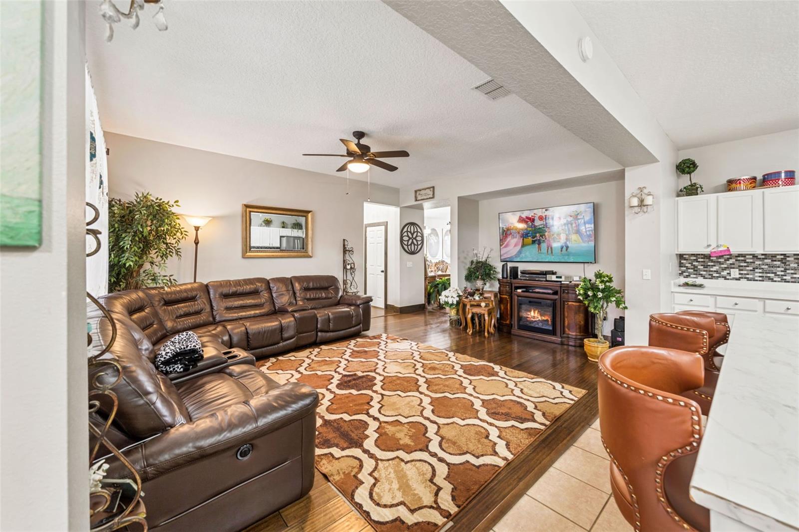 1704 PINE RIDGE DR, DAVENPORT, FL, 33896