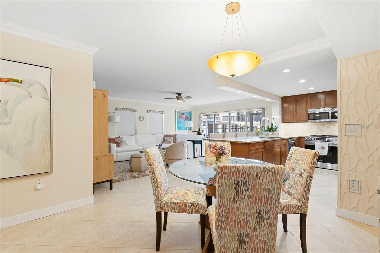 800 BENJAMIN FRANKLIN DR #110, SARASOTA, FL, 34236