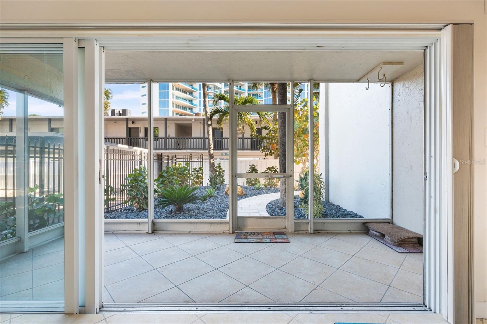 800 BENJAMIN FRANKLIN DR #110, SARASOTA, FL, 34236