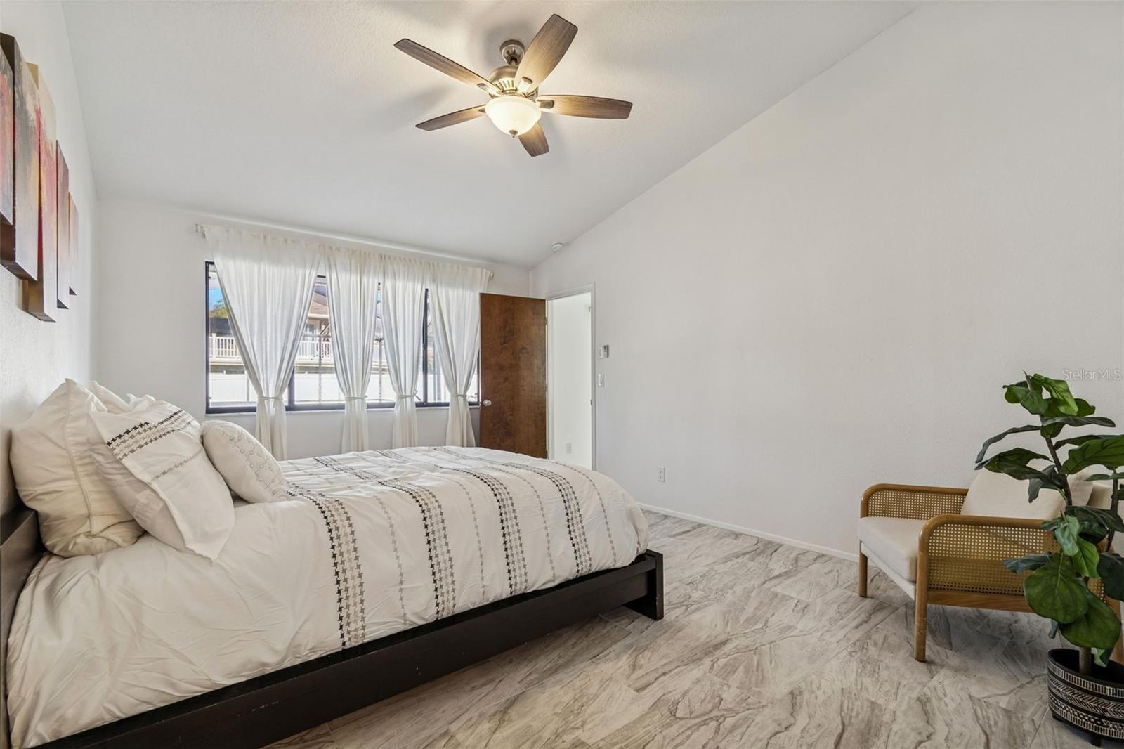 14301 86TH AVE, SEMINOLE, FL, 33776