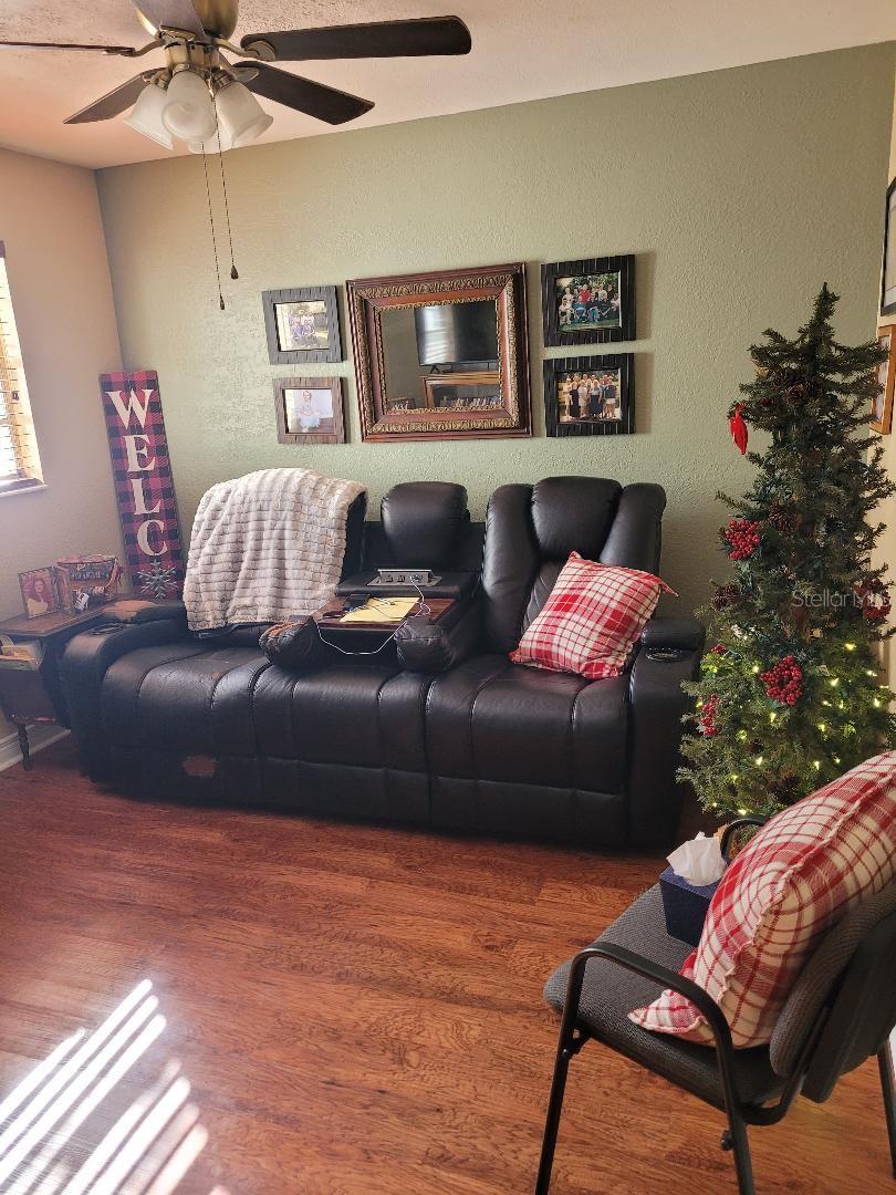 6221 LULLABYE LN, ZEPHYRHILLS, FL, 33541