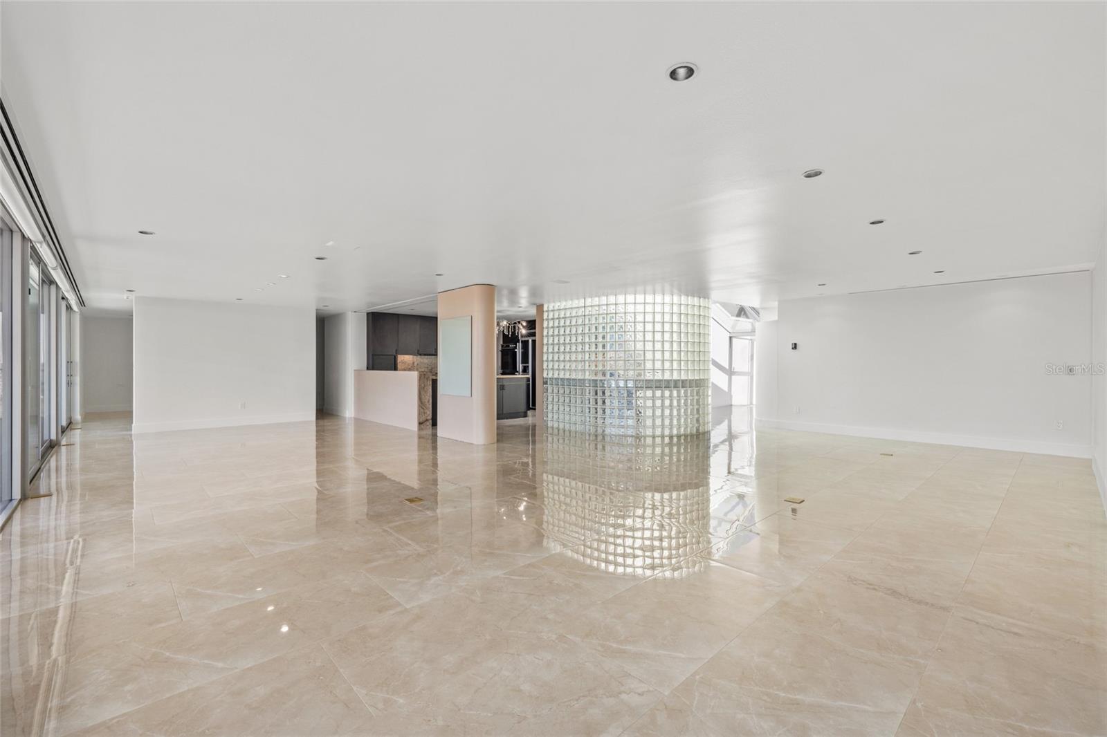 A4680700 Property Photo