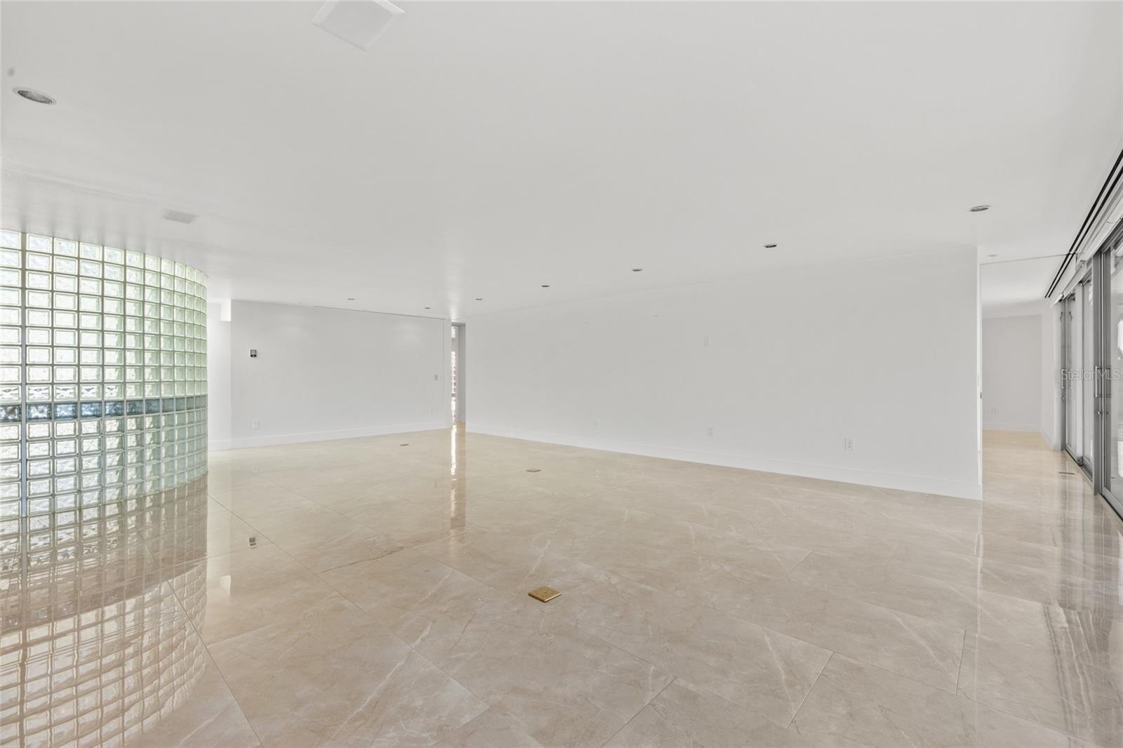 A4680700 Property Photo