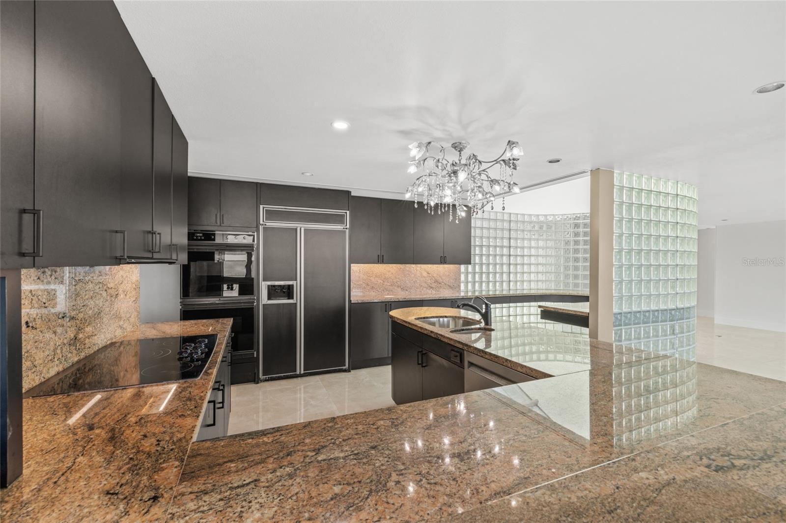 A4680700 Property Photo