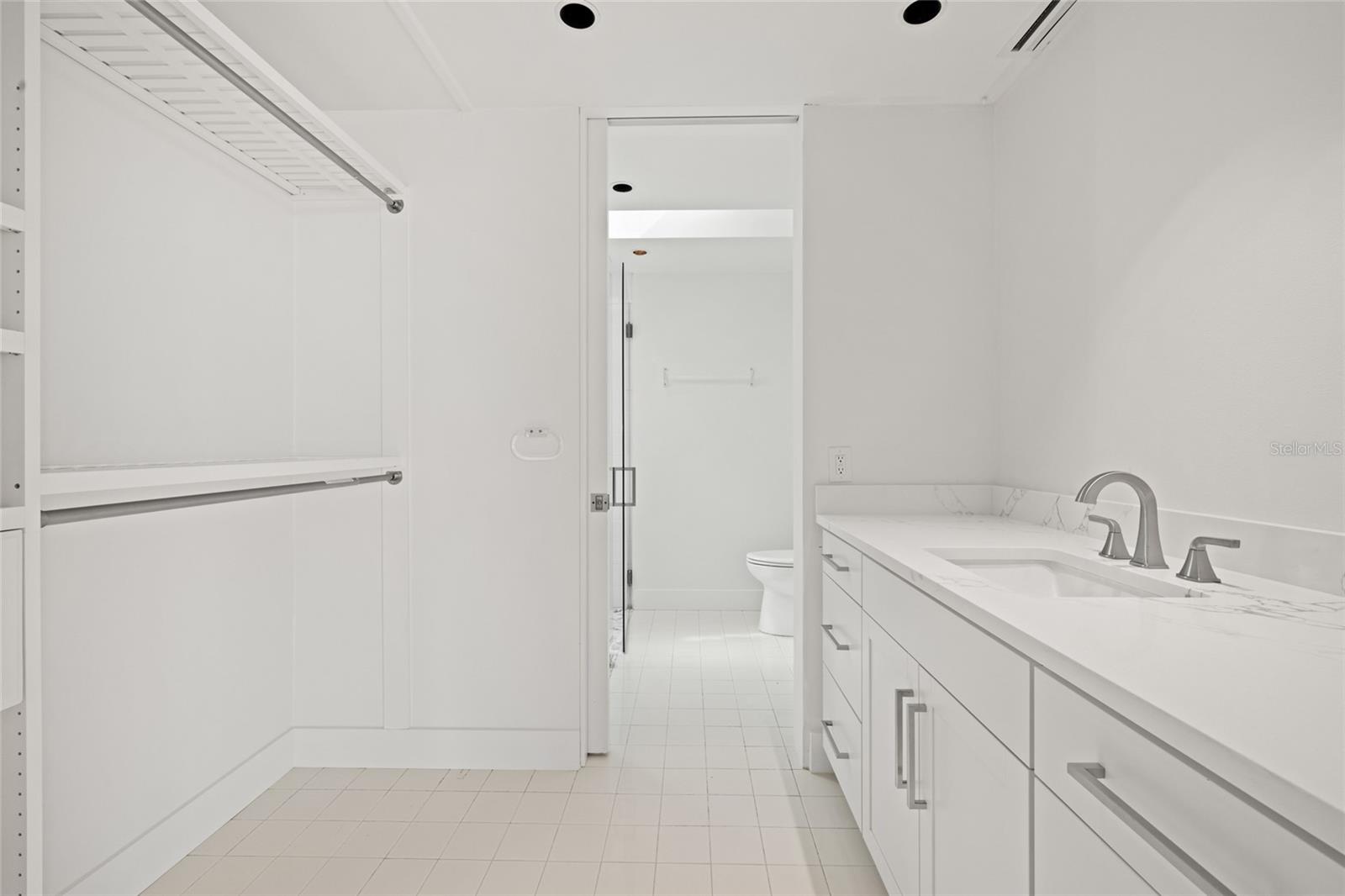 A4680700 Property Photo