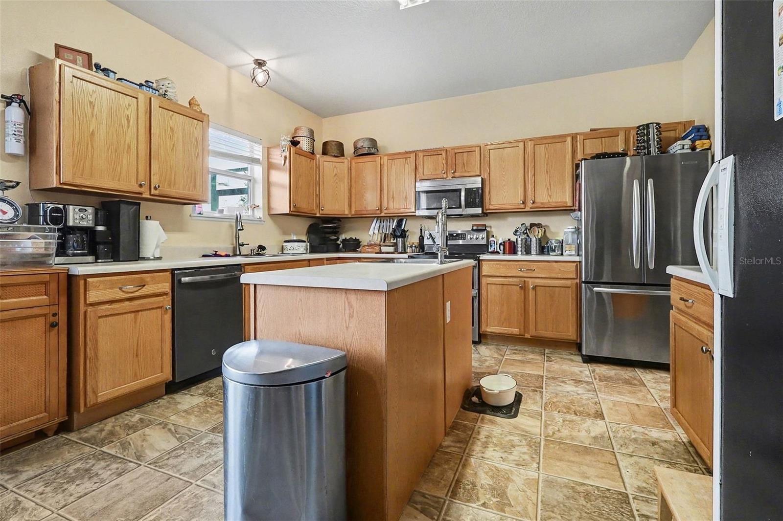 1470 SHOREWOOD DR, AUBURNDALE, FL, 33823